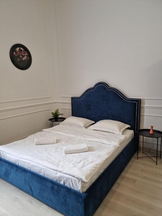 LEOGRAND apartment on Lychakivska 3 Lviv Exteriör bild